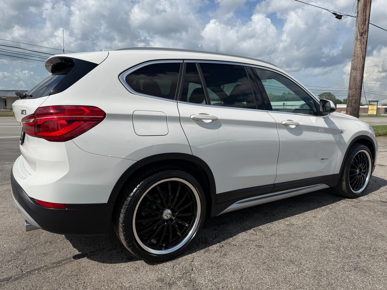 BMW X1 xDrive28i Sports Activity Vehicle 2017