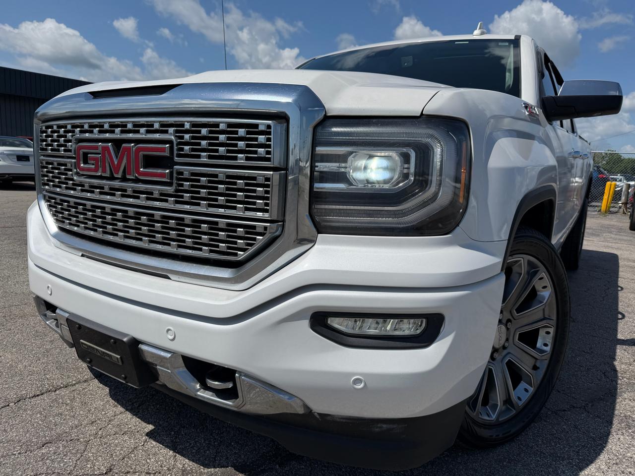 GMC Sierra 1500 4WD Crew Cab 153.0" Denali 2016