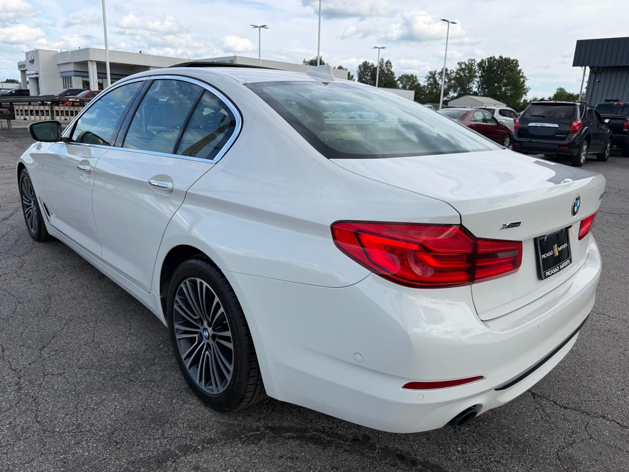 BMW 5 Series 530i xDrive Sedan 2017