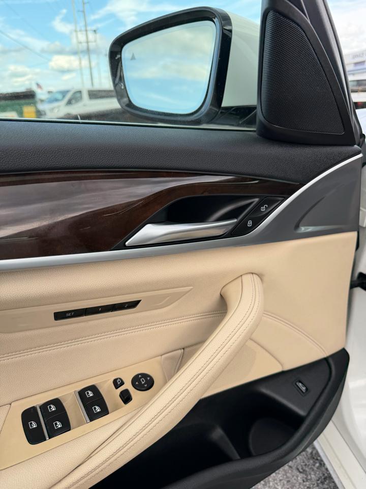 BMW 5 Series 530i xDrive Sedan 2017