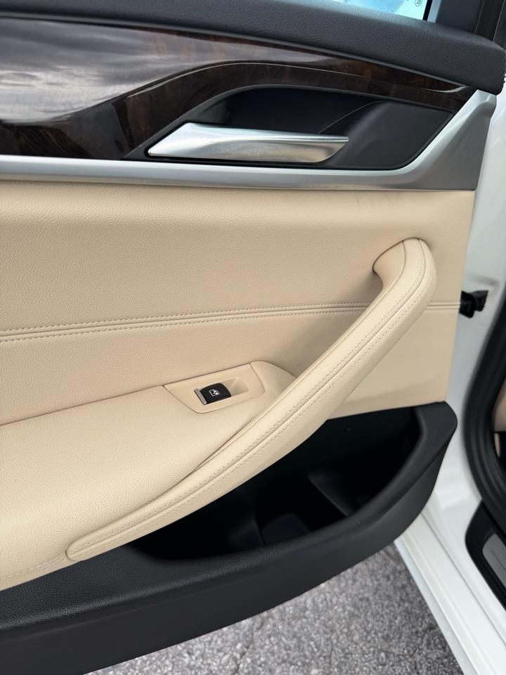BMW 5 Series 530i xDrive Sedan 2017