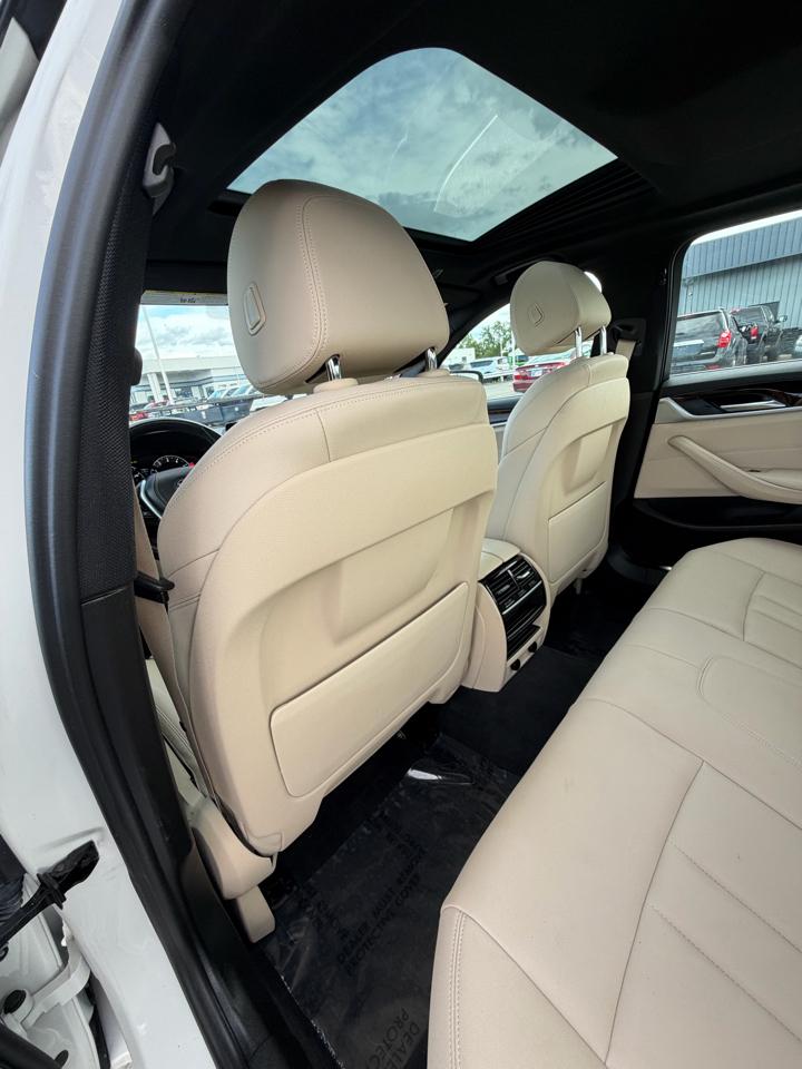BMW 5 Series 530i xDrive Sedan 2017