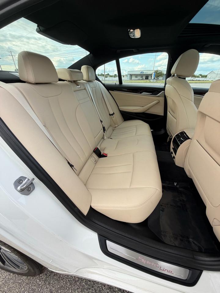 BMW 5 Series 530i xDrive Sedan 2017