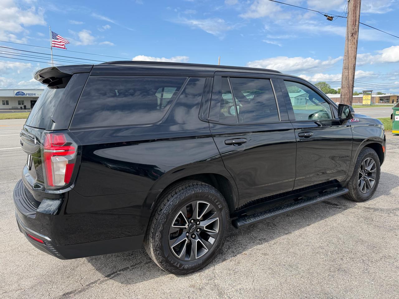 Chevrolet Tahoe 4WD 4dr Z71 2022