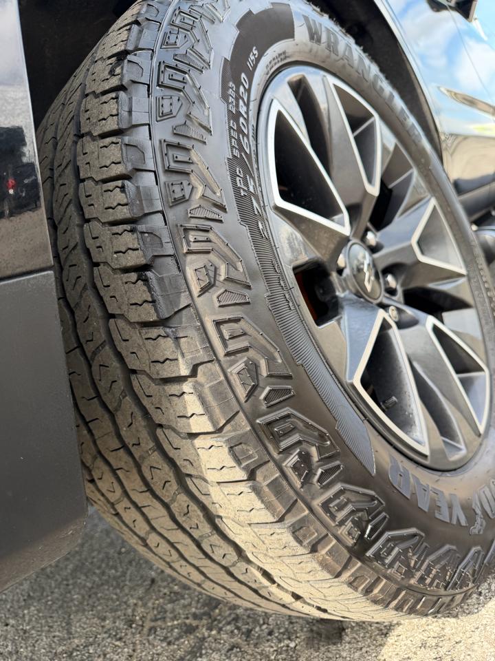 Chevrolet Tahoe 4WD 4dr Z71 2022