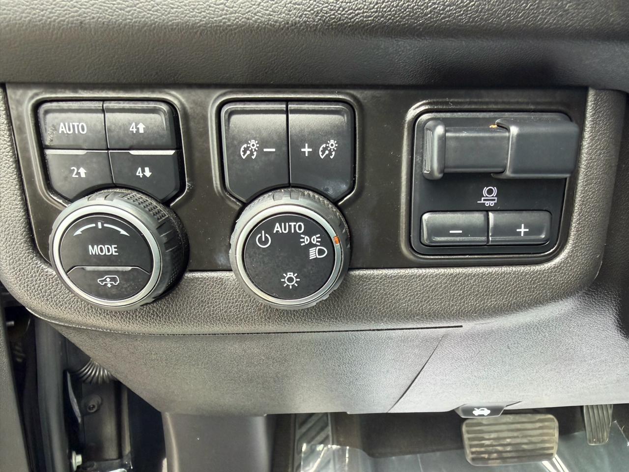 Chevrolet Tahoe 4WD 4dr Z71 2022