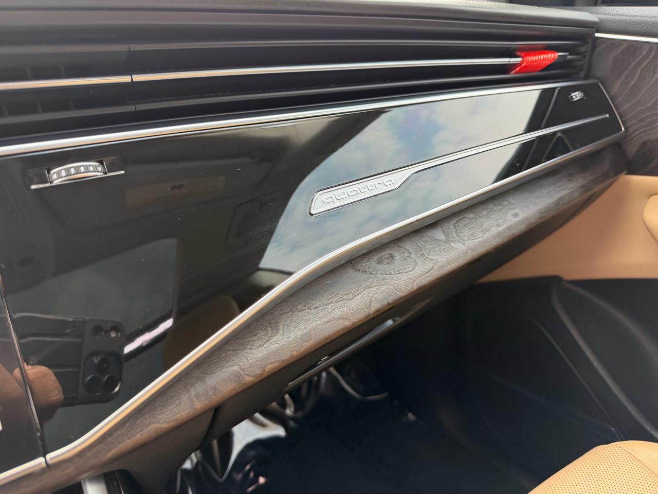 Audi Q8 Prestige 55 TFSI quattro 2019