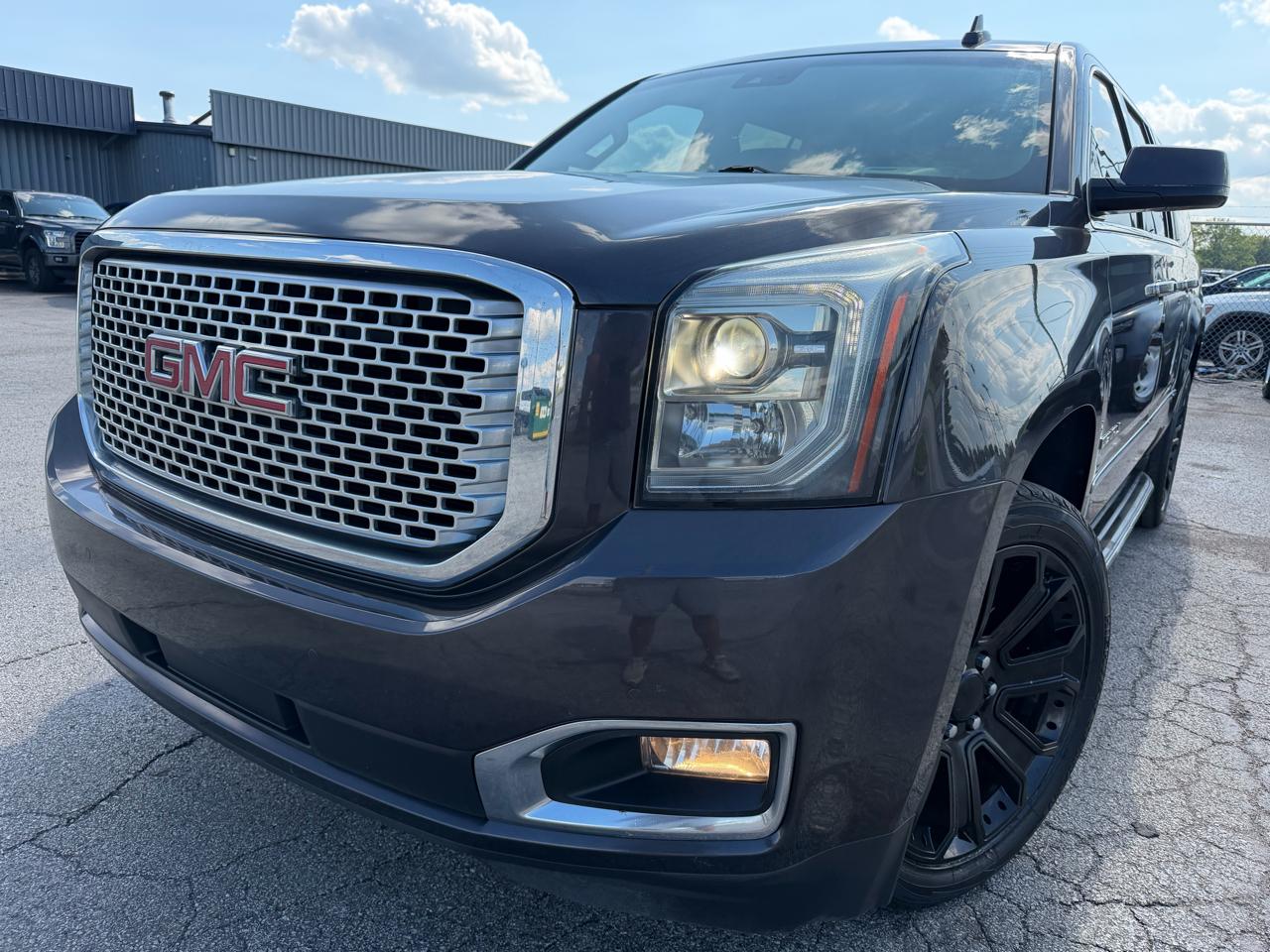 GMC Yukon XL 2WD 4dr Denali 2015