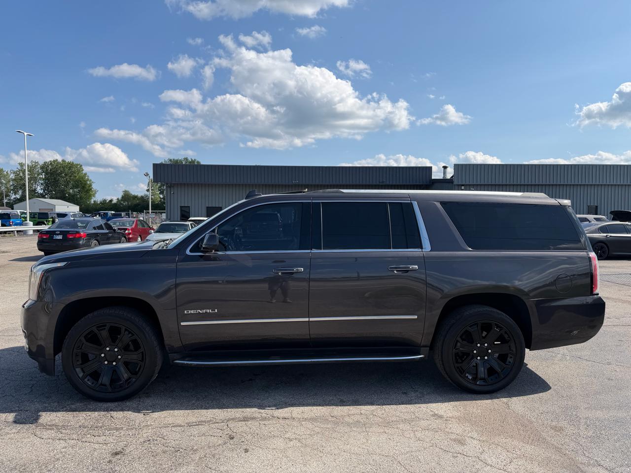 GMC Yukon XL 2WD 4dr Denali 2015