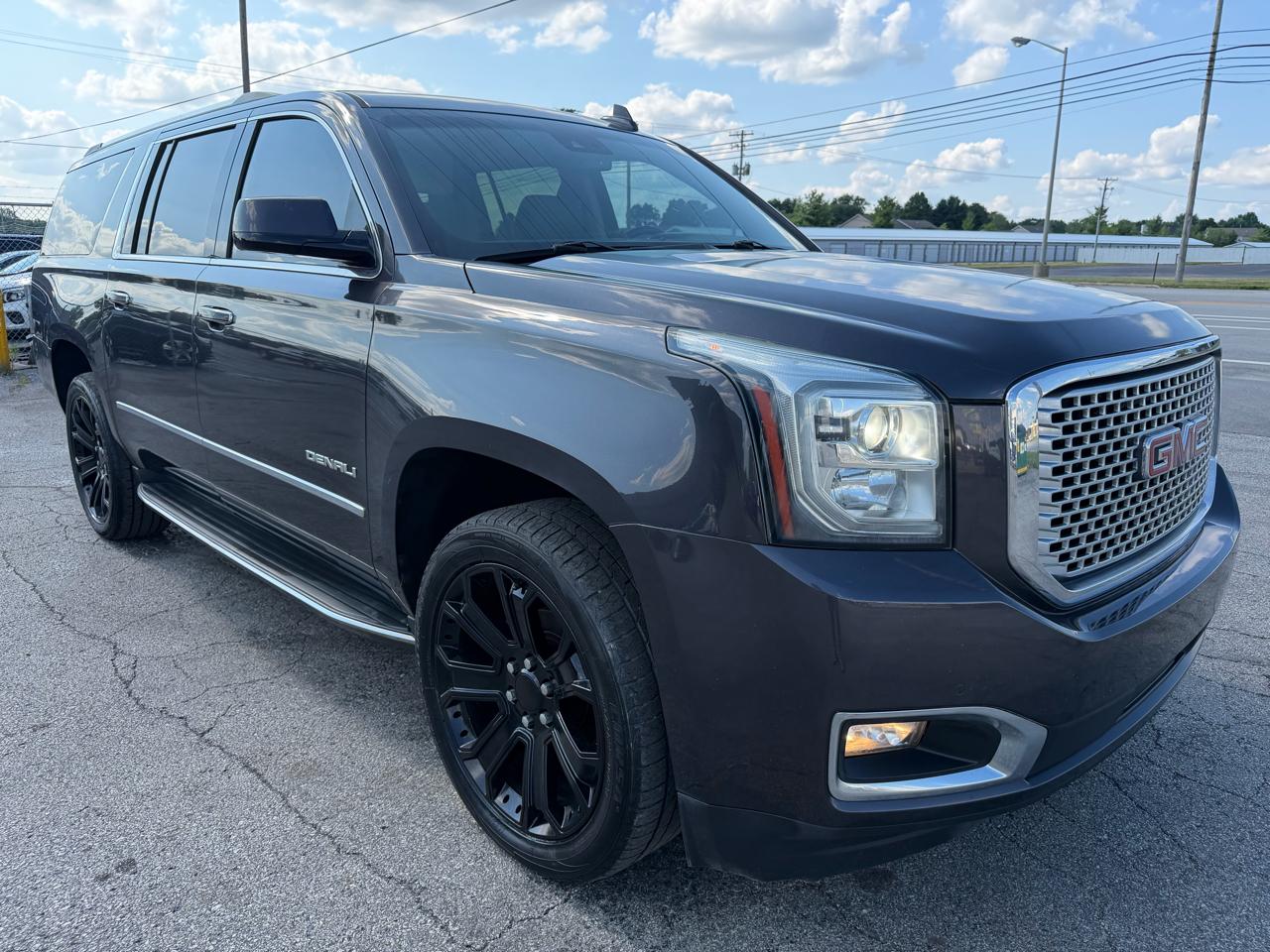 GMC Yukon XL 2WD 4dr Denali 2015