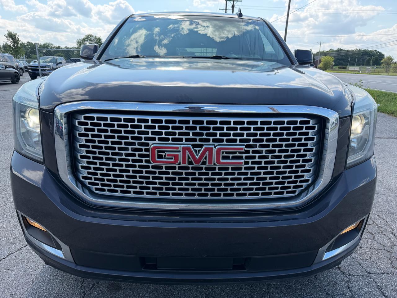 GMC Yukon XL 2WD 4dr Denali 2015