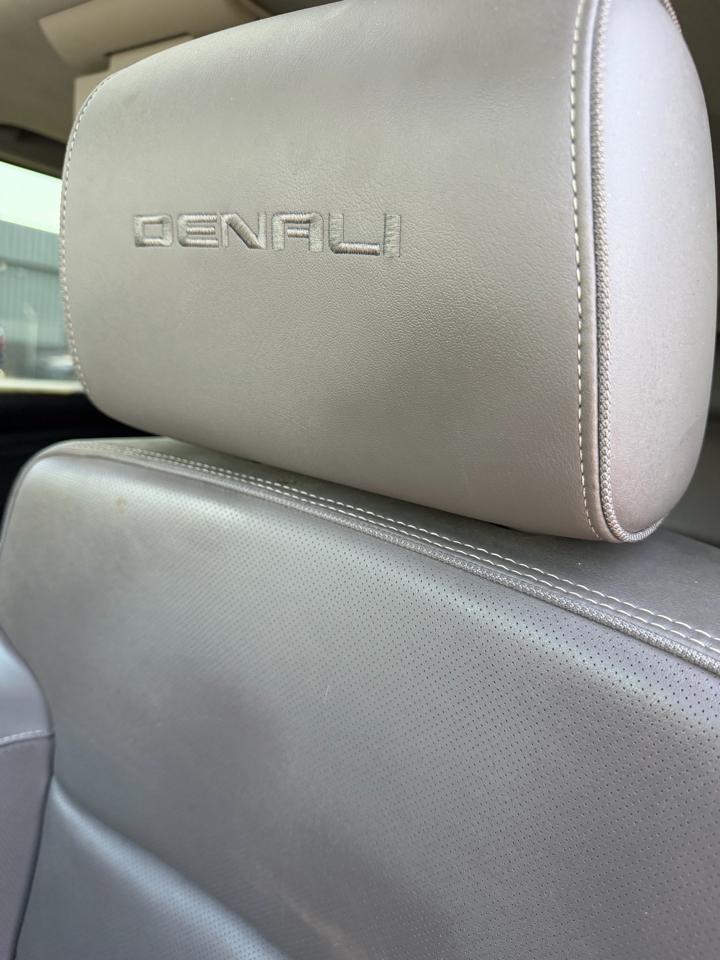GMC Yukon XL 2WD 4dr Denali 2015