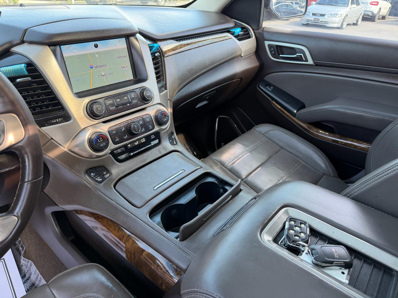 GMC Yukon XL 2WD 4dr Denali 2015
