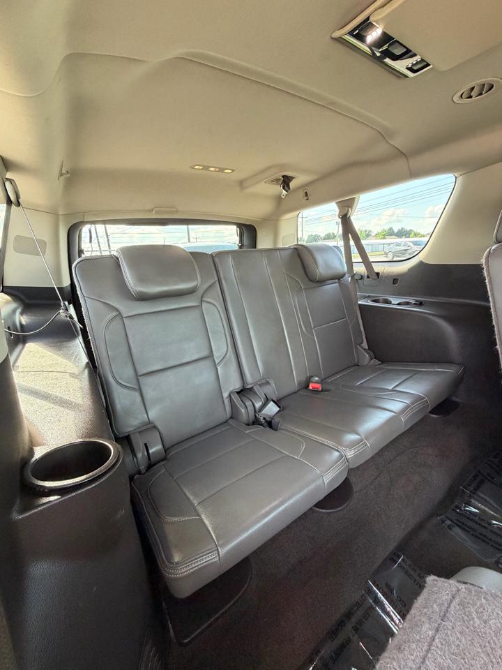 GMC Yukon XL 2WD 4dr Denali 2015
