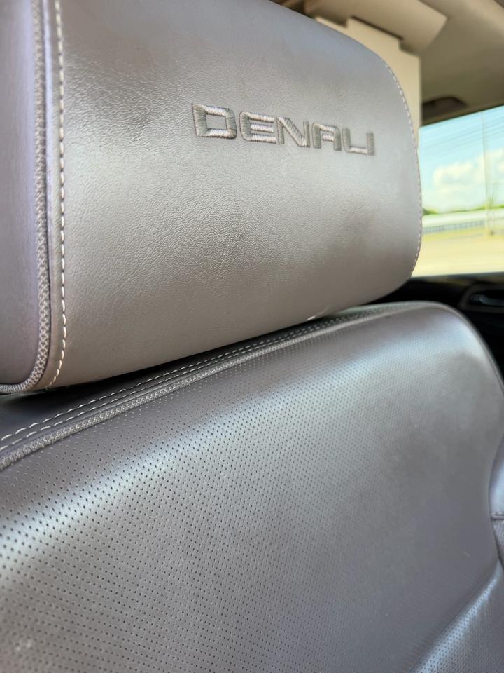 GMC Yukon XL 2WD 4dr Denali 2015