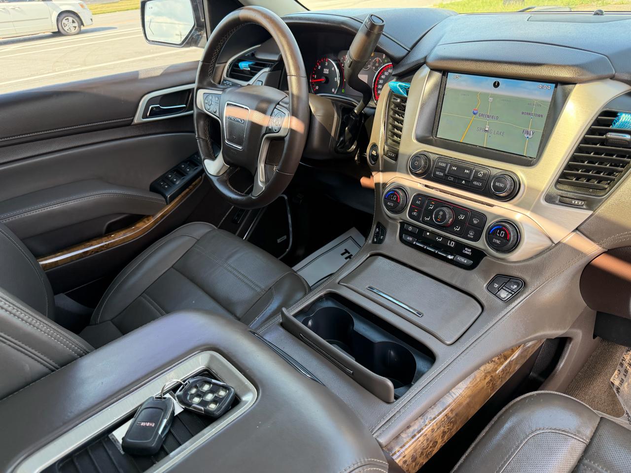 GMC Yukon XL 2WD 4dr Denali 2015