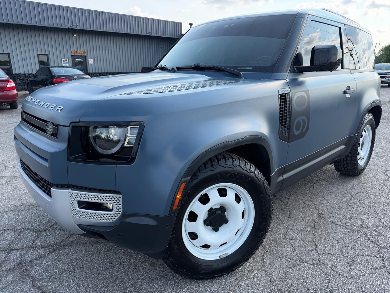 Land Rover Defender 90 S AWD 2023