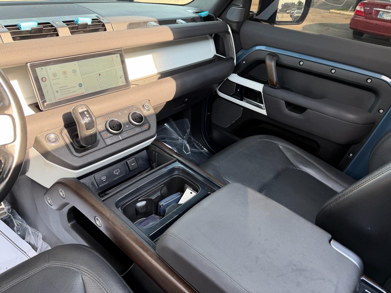 Land Rover Defender 90 S AWD 2023