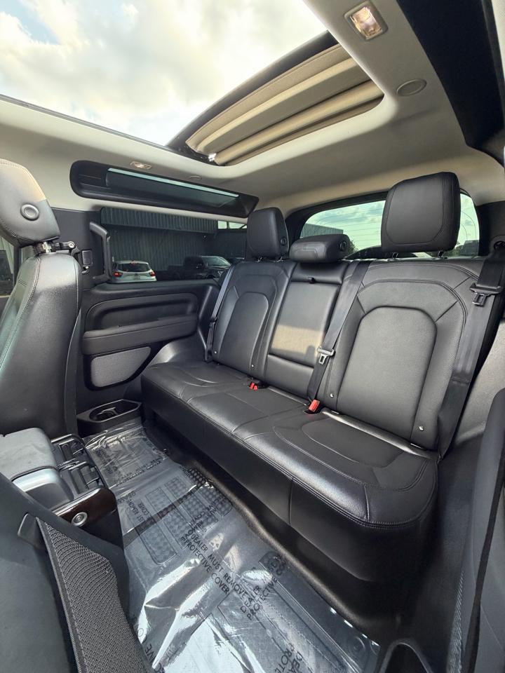 Land Rover Defender 90 S AWD 2023
