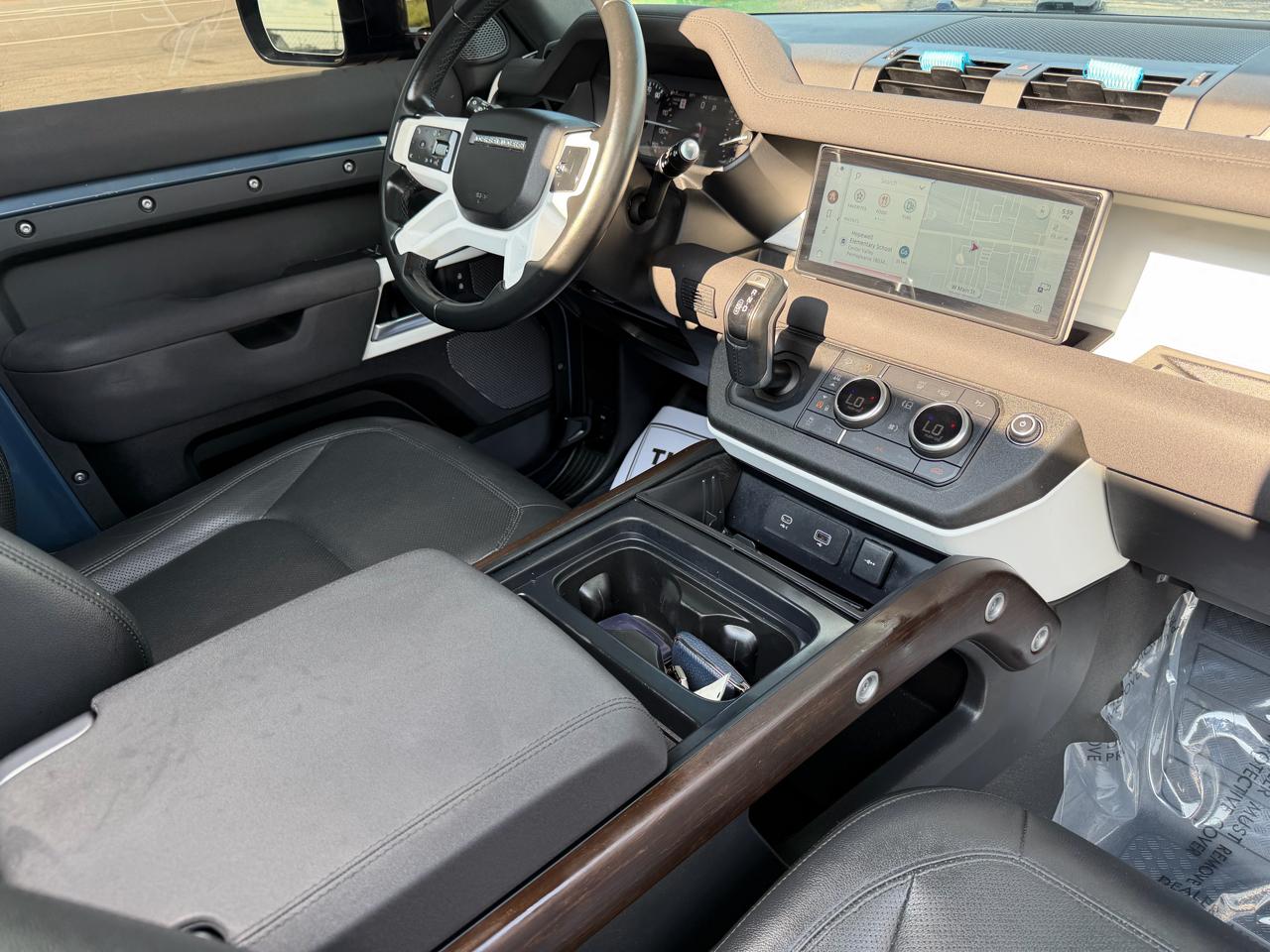 Land Rover Defender 90 S AWD 2023