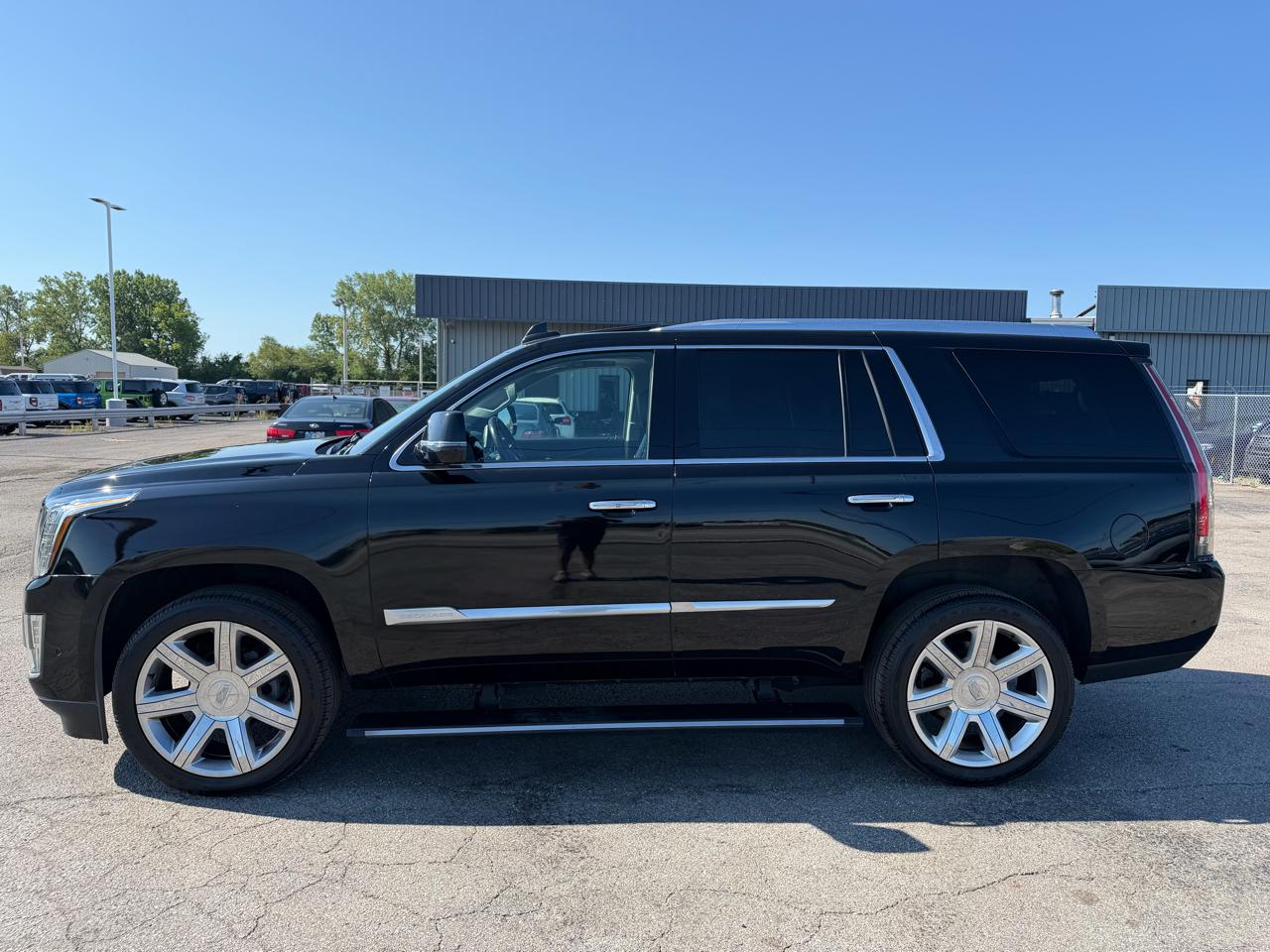 Cadillac Escalade 4WD 4dr Premium Luxury 2018