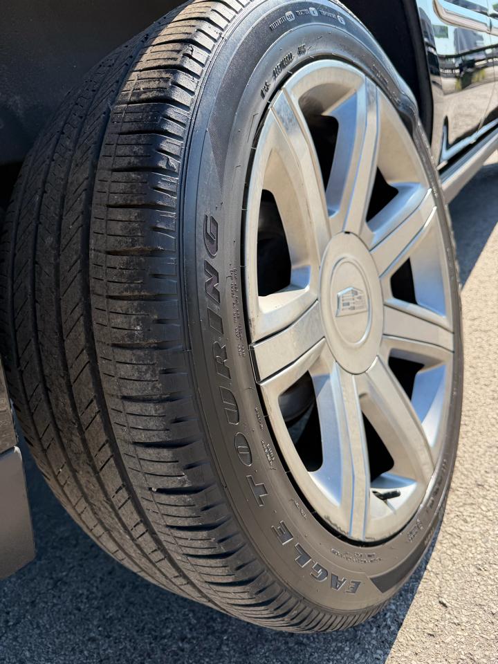 Cadillac Escalade 4WD 4dr Premium Luxury 2018