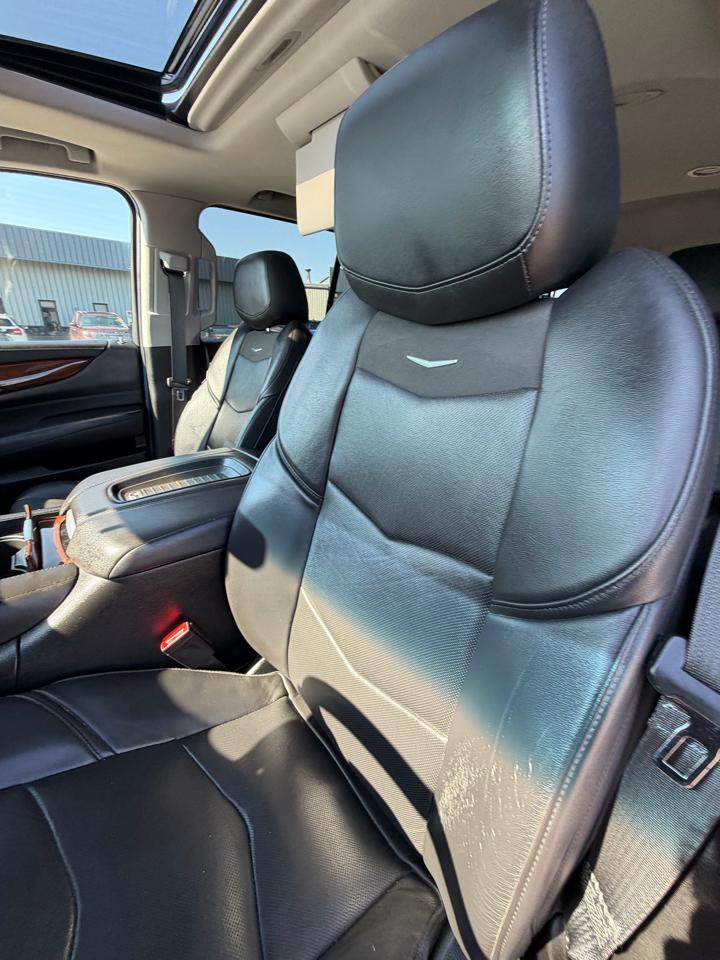 Cadillac Escalade 4WD 4dr Premium Luxury 2018