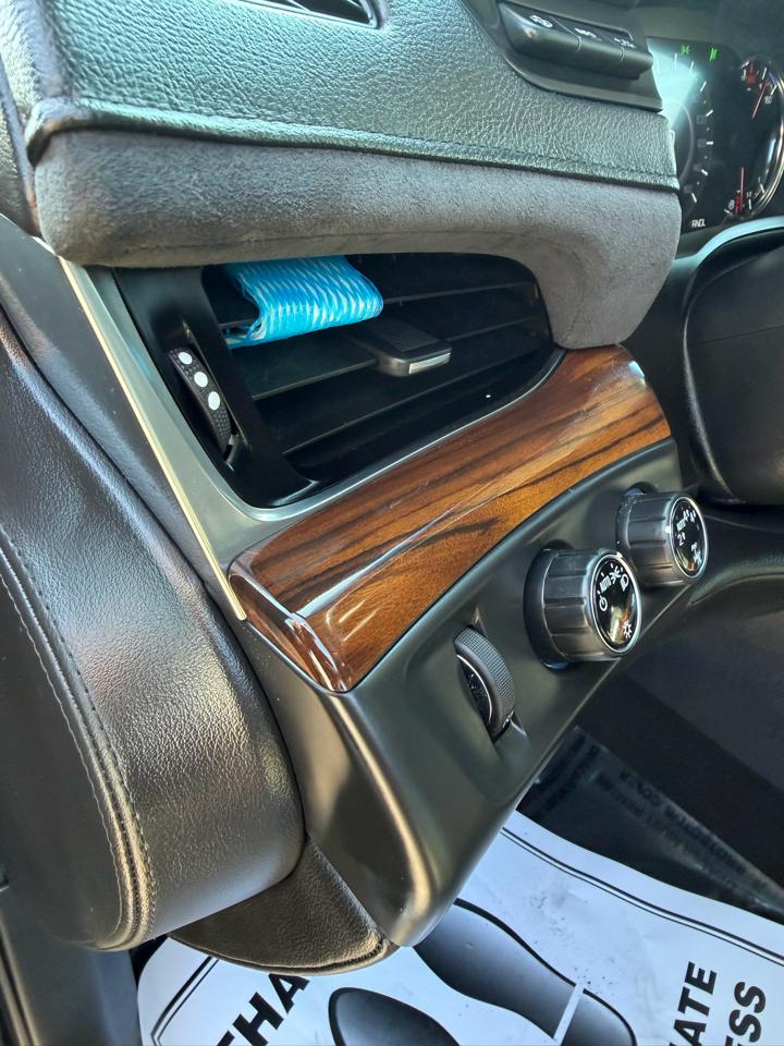 Cadillac Escalade 4WD 4dr Premium Luxury 2018