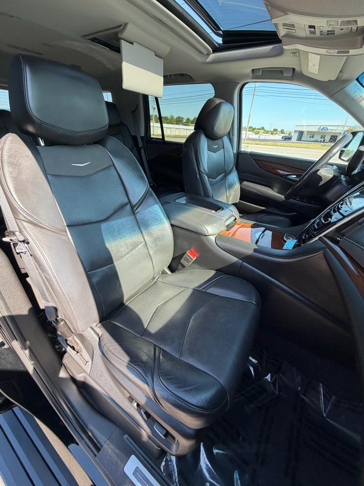 Cadillac Escalade 4WD 4dr Premium Luxury 2018