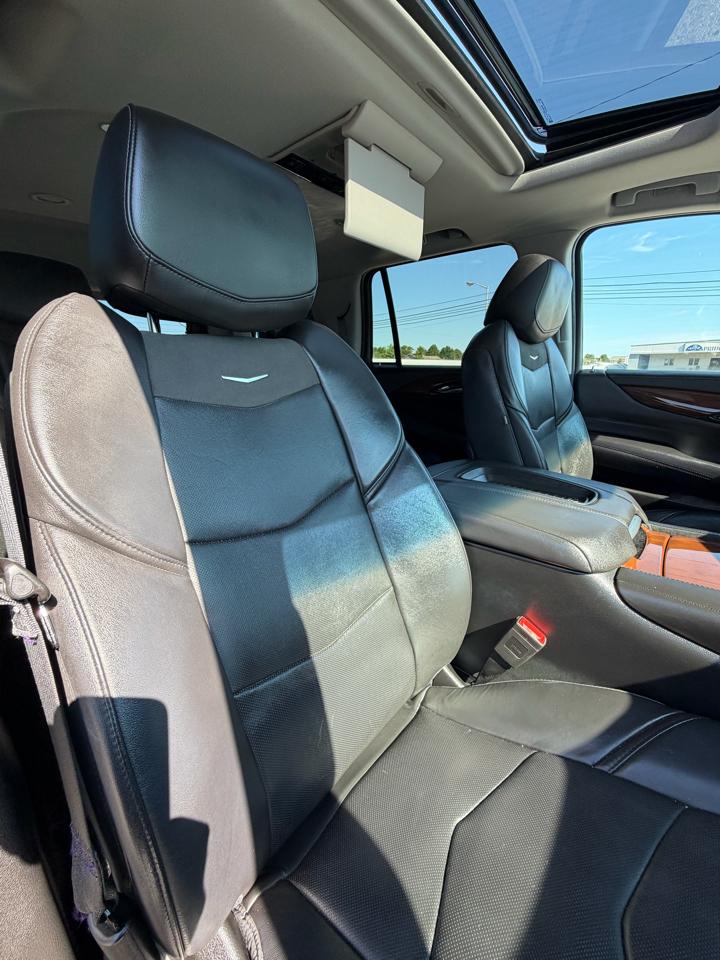 Cadillac Escalade 4WD 4dr Premium Luxury 2018