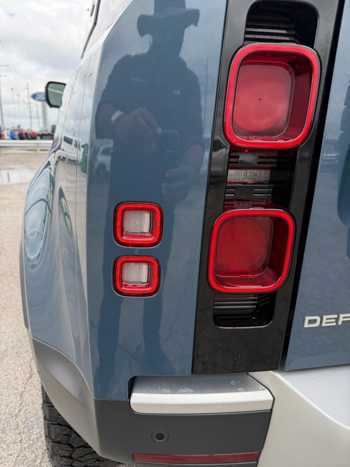 Land Rover Defender 110 First Edition AWD 2020