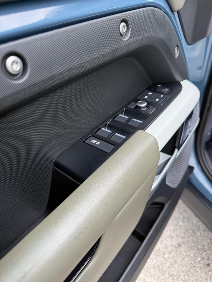 Land Rover Defender 110 First Edition AWD 2020