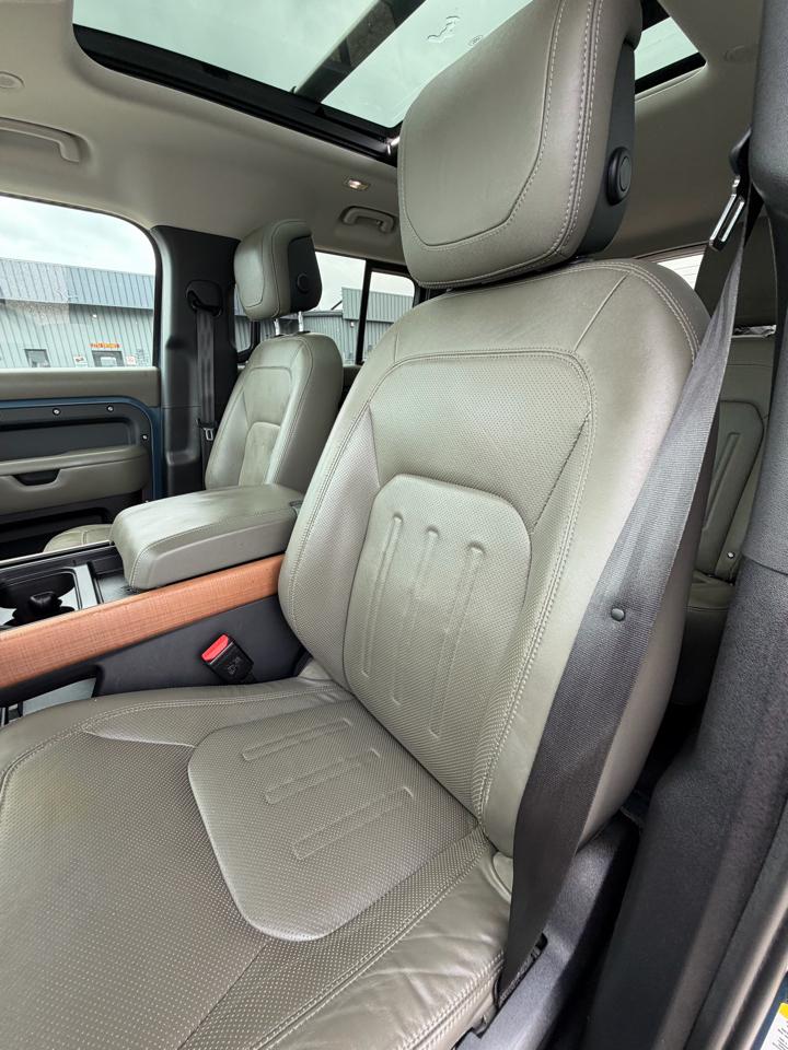 Land Rover Defender 110 First Edition AWD 2020