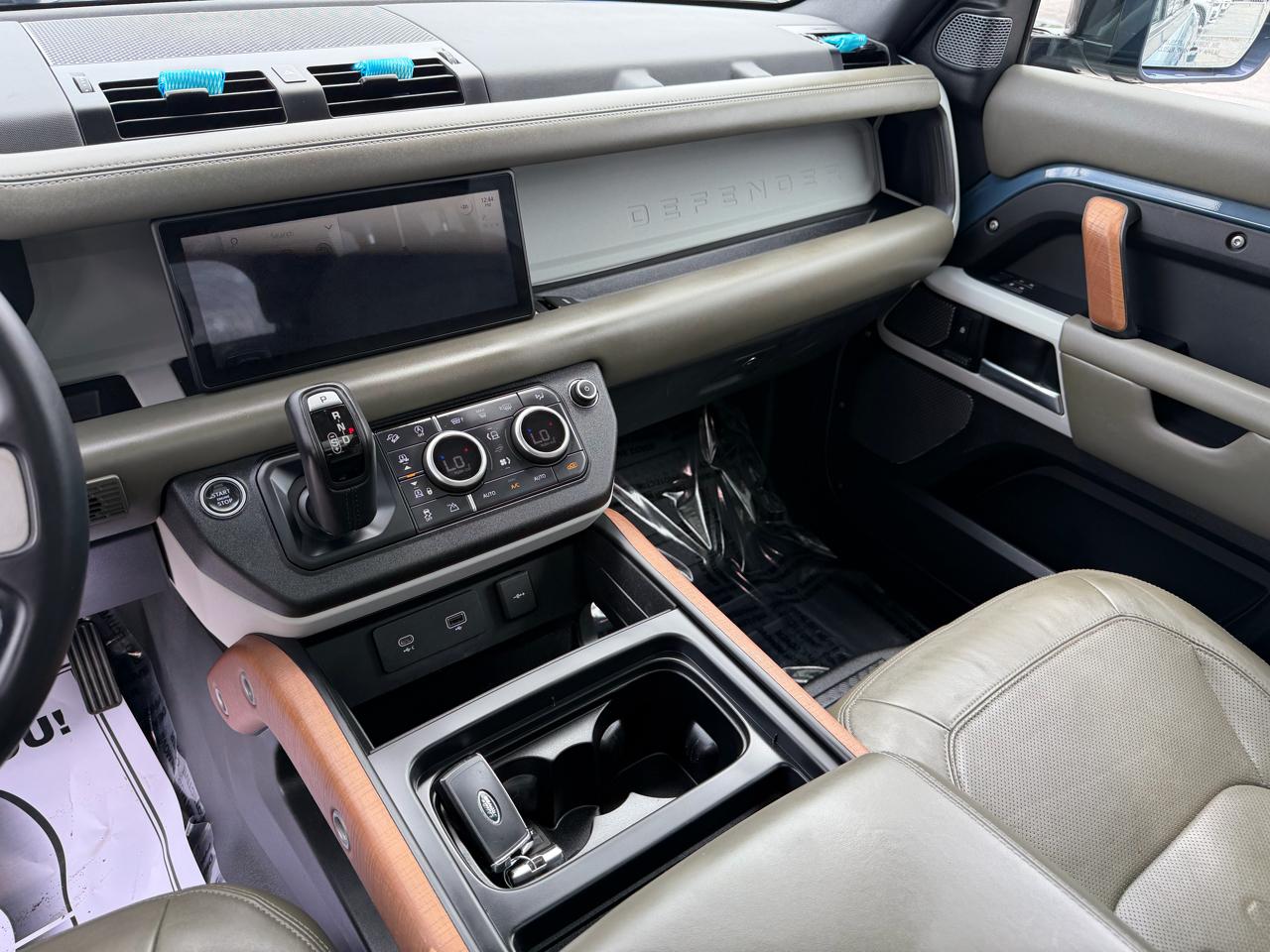 Land Rover Defender 110 First Edition AWD 2020