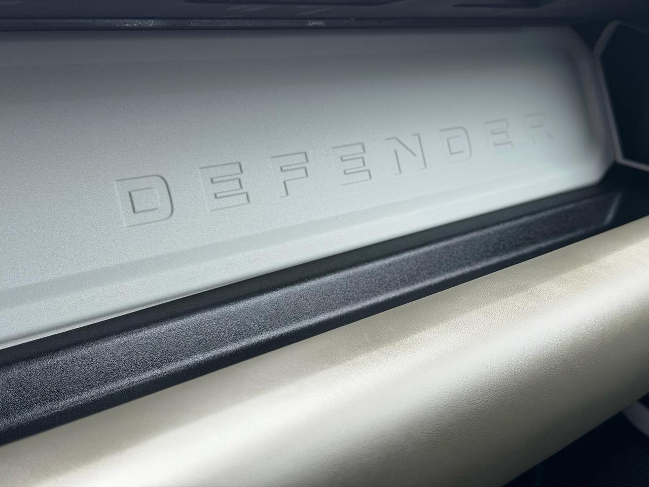 Land Rover Defender 110 First Edition AWD 2020