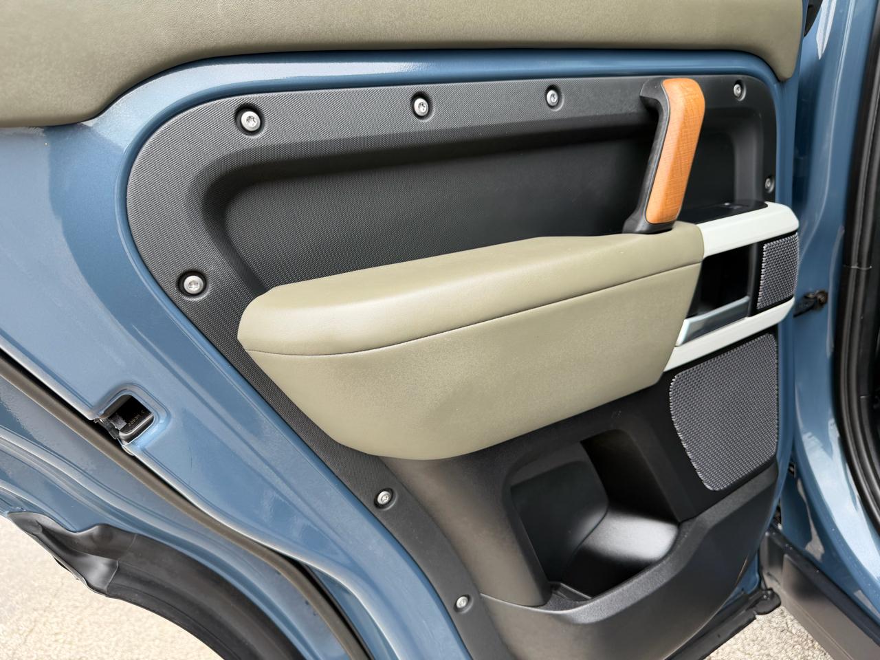 Land Rover Defender 110 First Edition AWD 2020