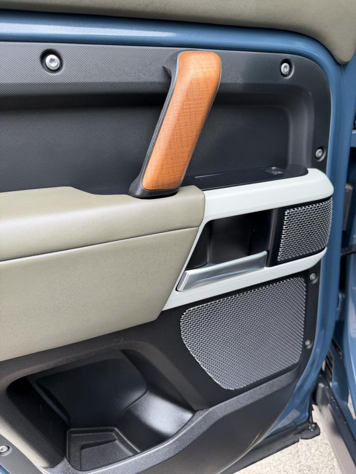 Land Rover Defender 110 First Edition AWD 2020