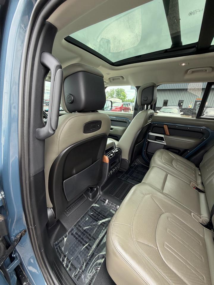 Land Rover Defender 110 First Edition AWD 2020