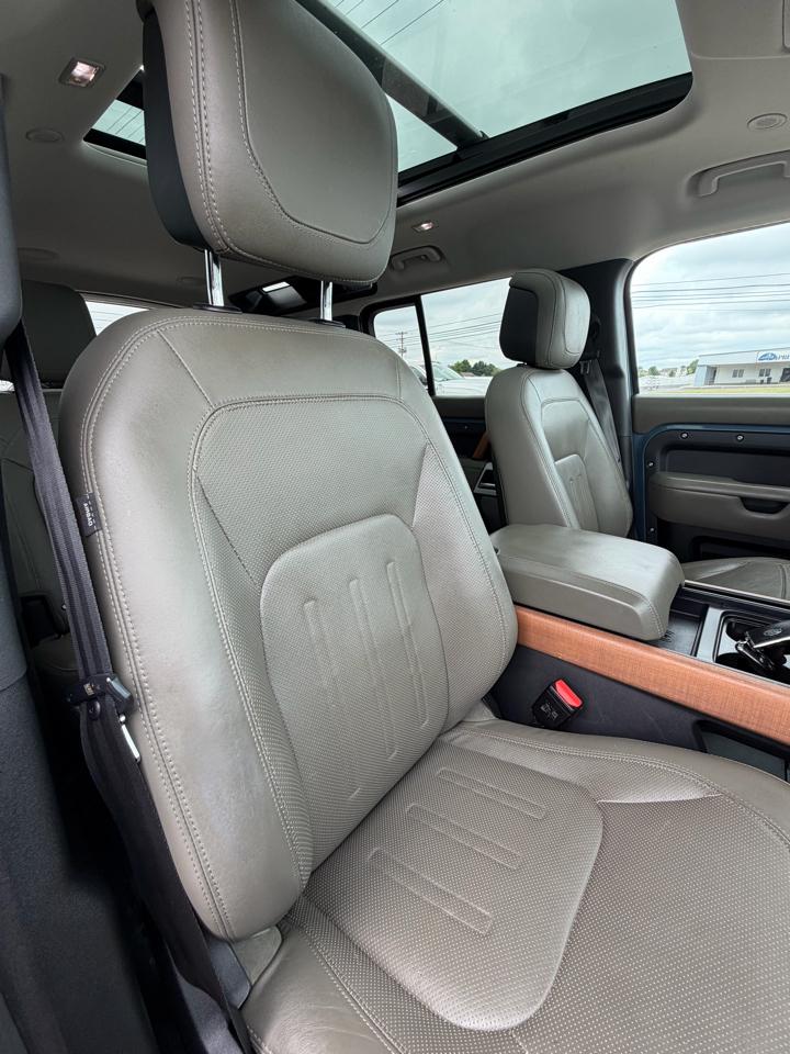 Land Rover Defender 110 First Edition AWD 2020