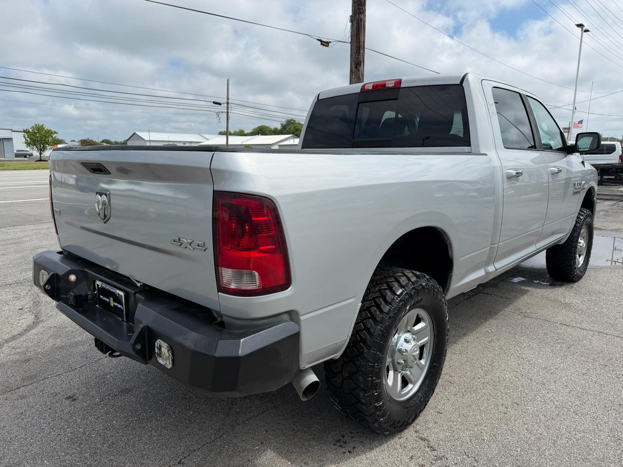 RAM 2500 4WD Crew Cab 149" SLT 2014