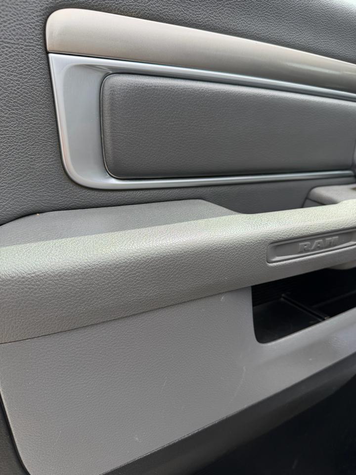 RAM 2500 4WD Crew Cab 149" SLT 2014