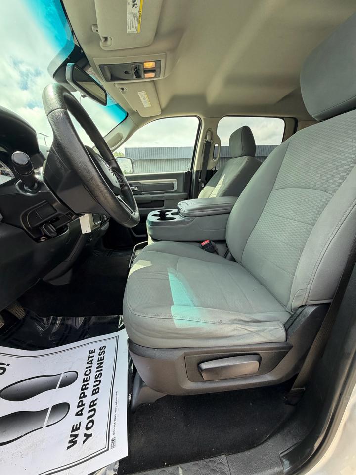 RAM 2500 4WD Crew Cab 149" SLT 2014