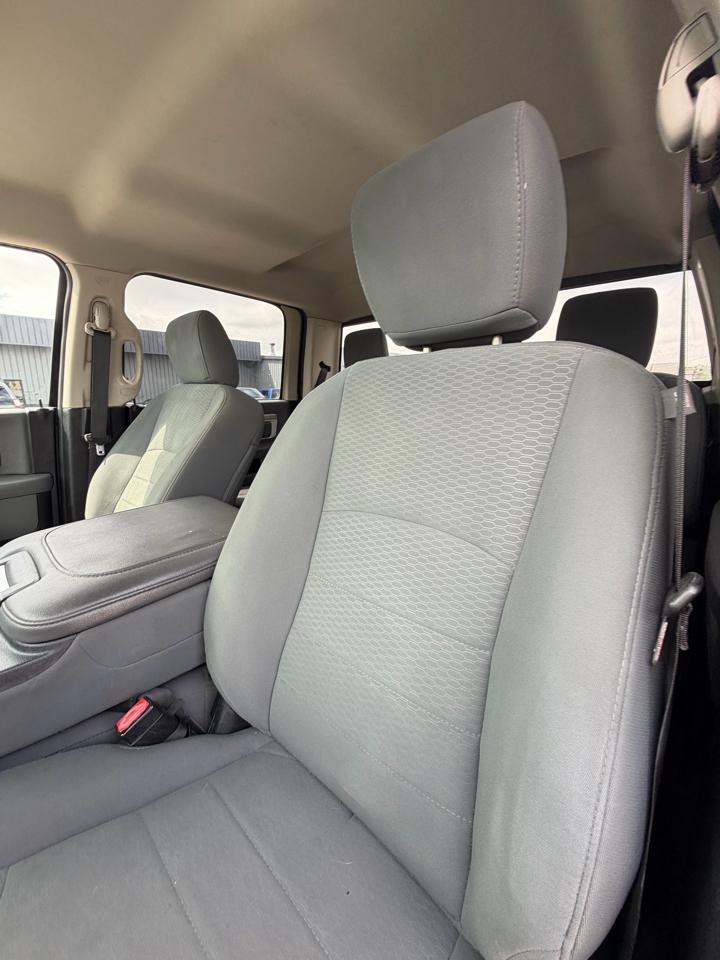 RAM 2500 4WD Crew Cab 149" SLT 2014