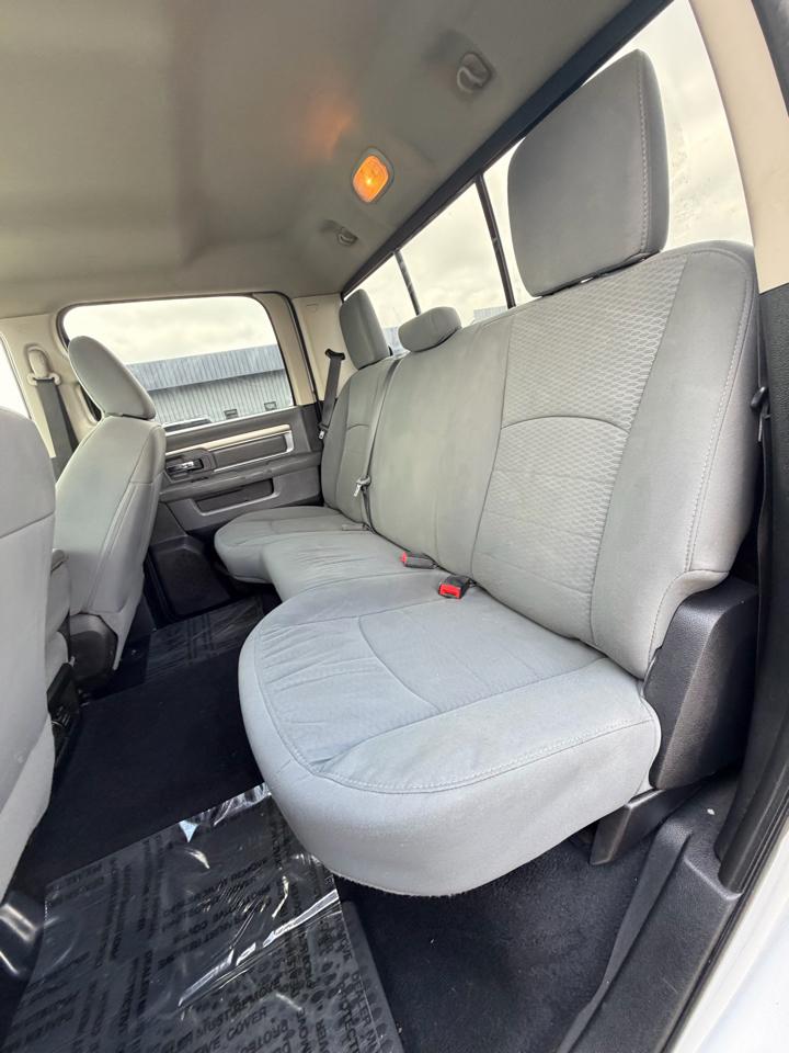 RAM 2500 4WD Crew Cab 149" SLT 2014
