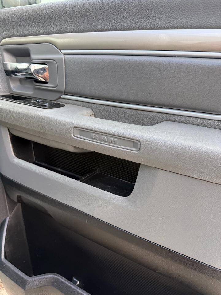 RAM 2500 4WD Crew Cab 149" SLT 2014