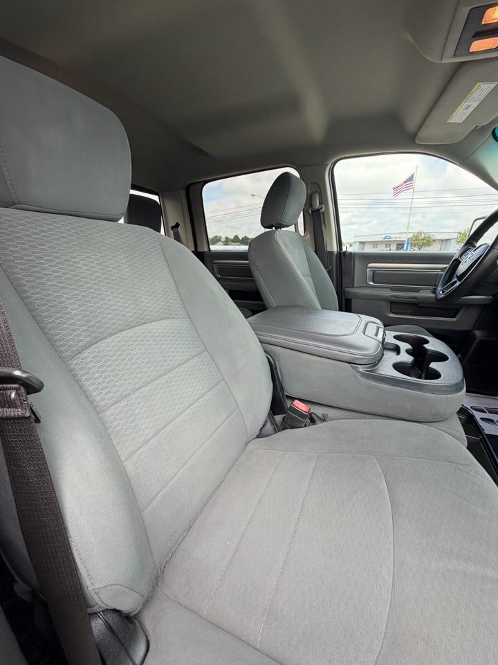 RAM 2500 4WD Crew Cab 149" SLT 2014