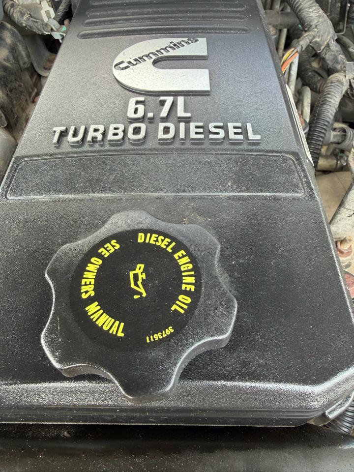 RAM 2500 4WD Crew Cab 149" SLT 2014