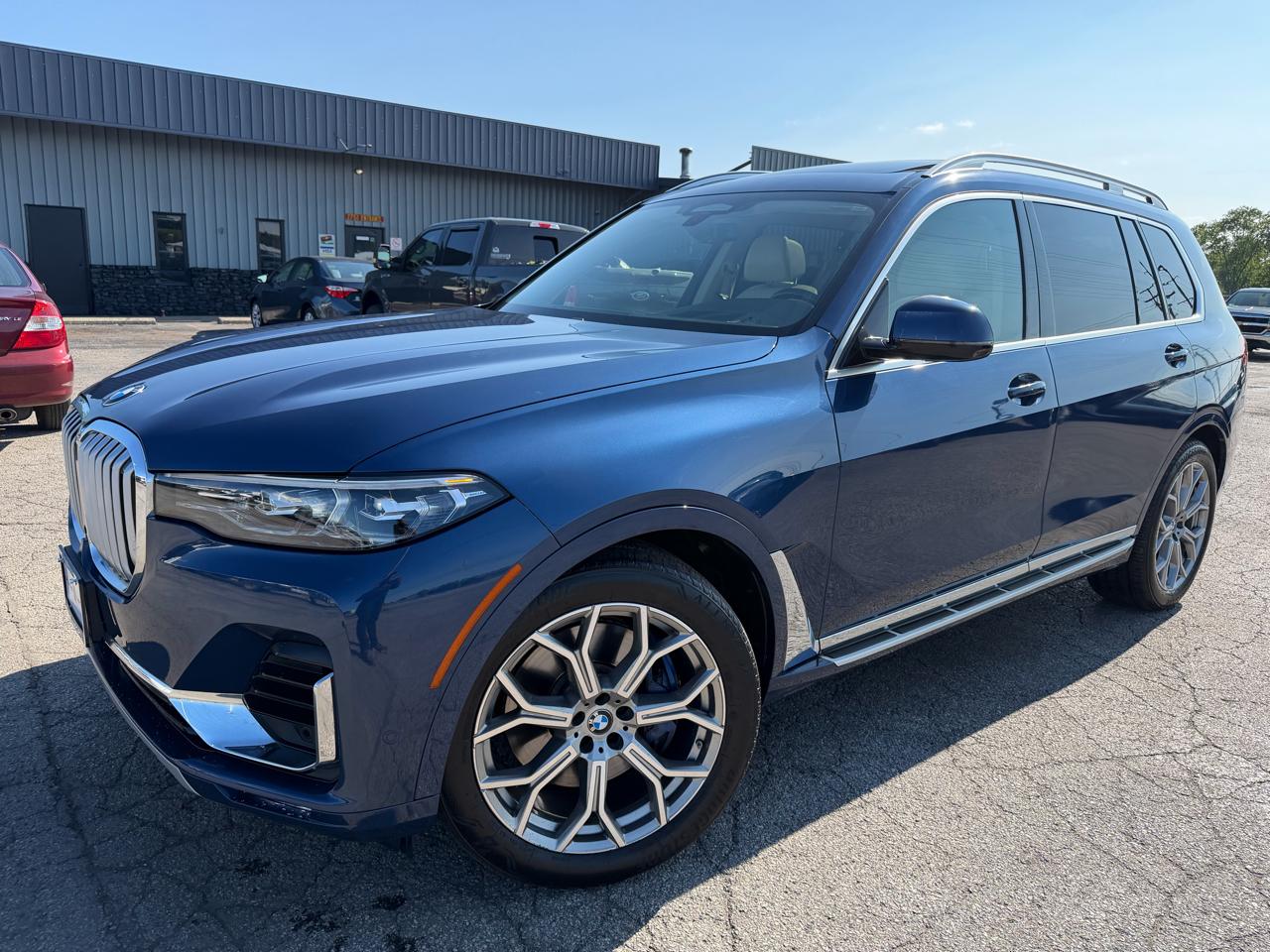 BMW X7 xDrive40i Sports Activity Vehicle 2022