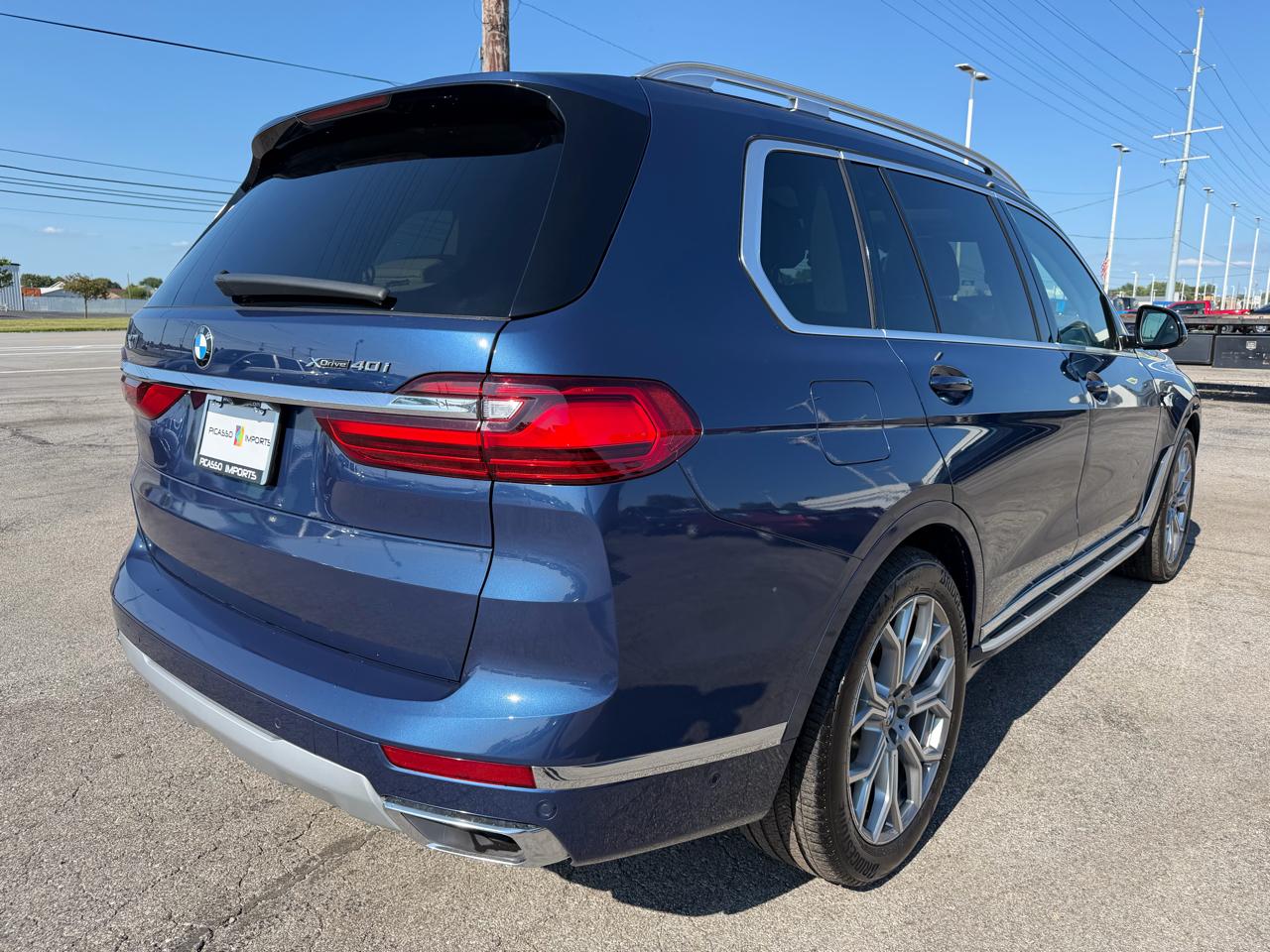 BMW X7 xDrive40i Sports Activity Vehicle 2022