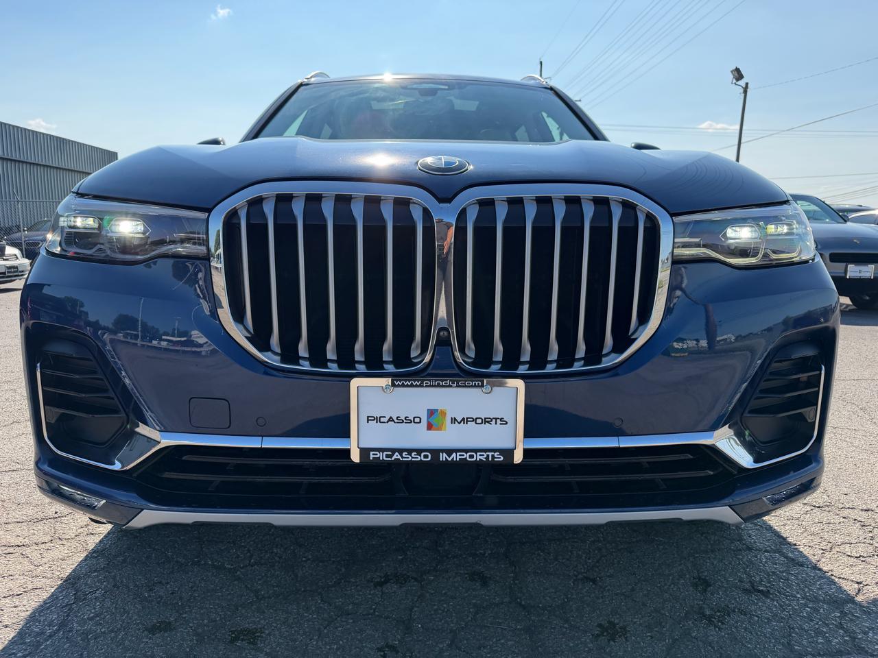 BMW X7 xDrive40i Sports Activity Vehicle 2022